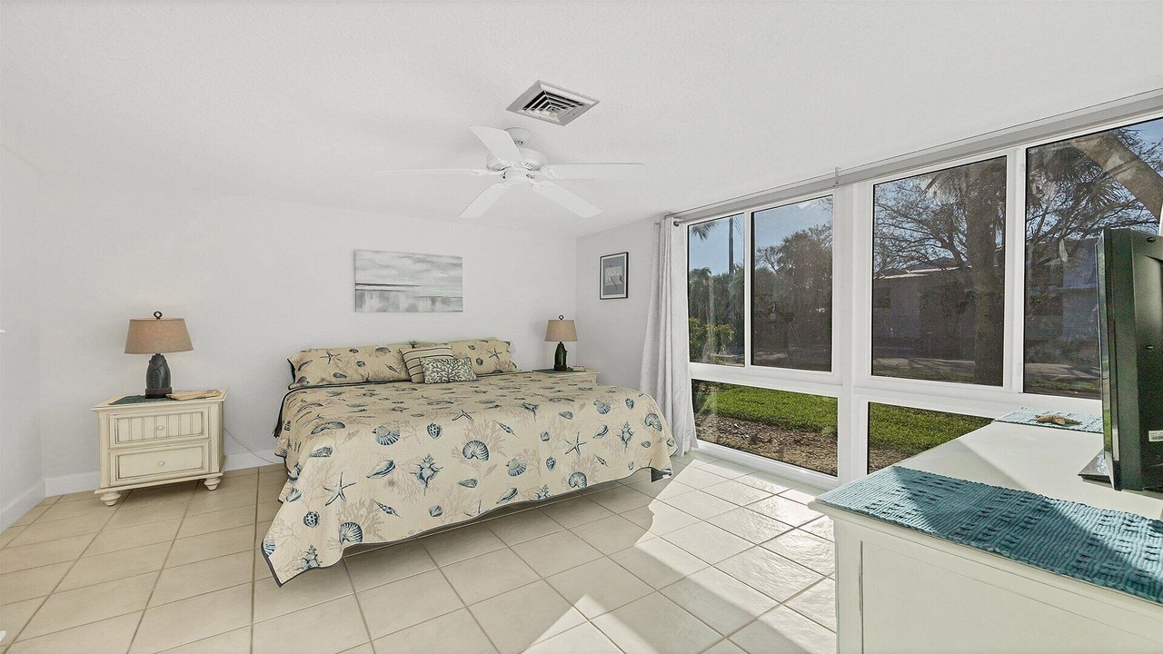 Photo of Others in Saint Armands Key