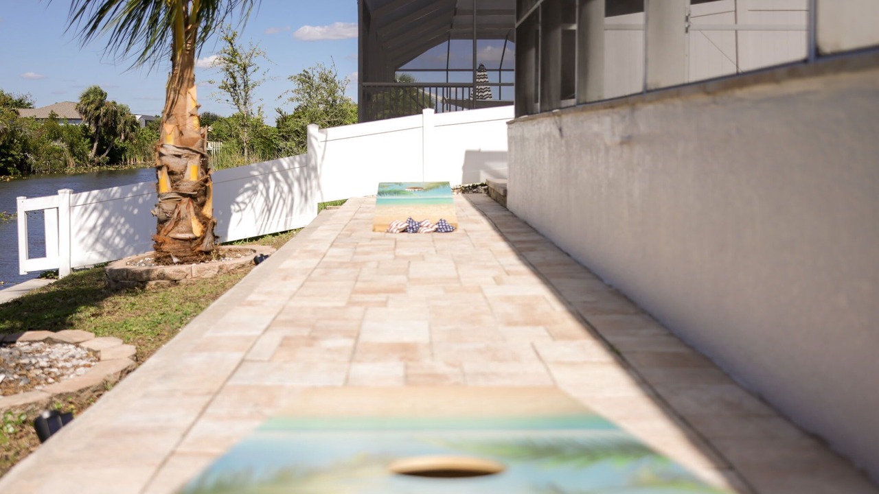 Photo of Patio Balcony in Mariner
