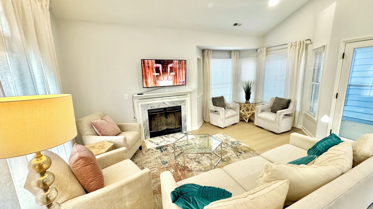 Photo of Livingroom in Cary