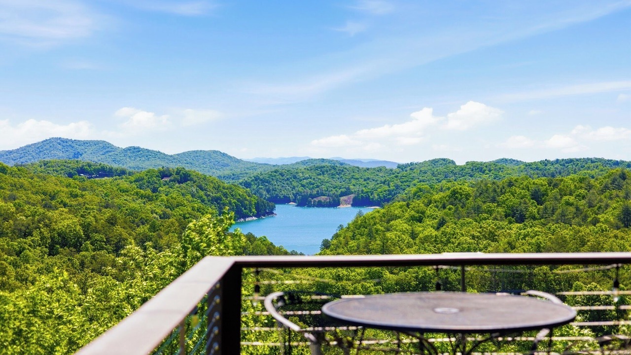 Photo of Outdoor in Unaka