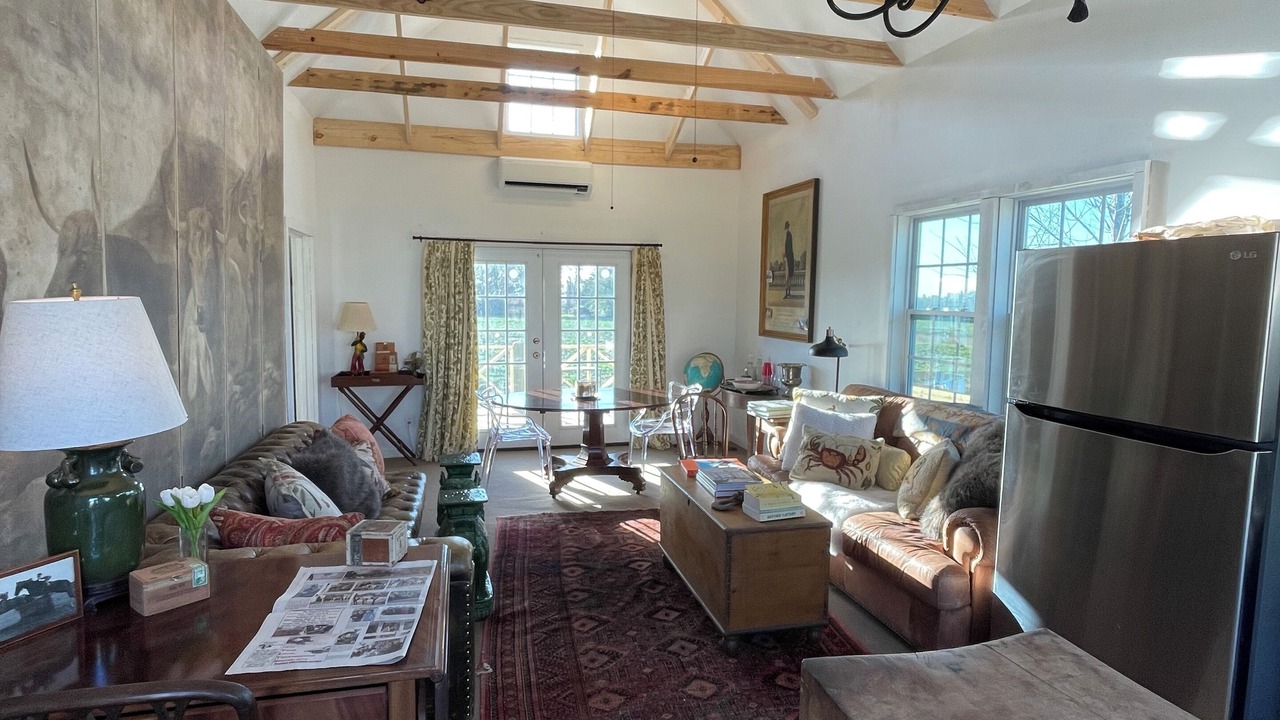Photo of Livingroom in South Carolina Lakes & Blackwater Rivers