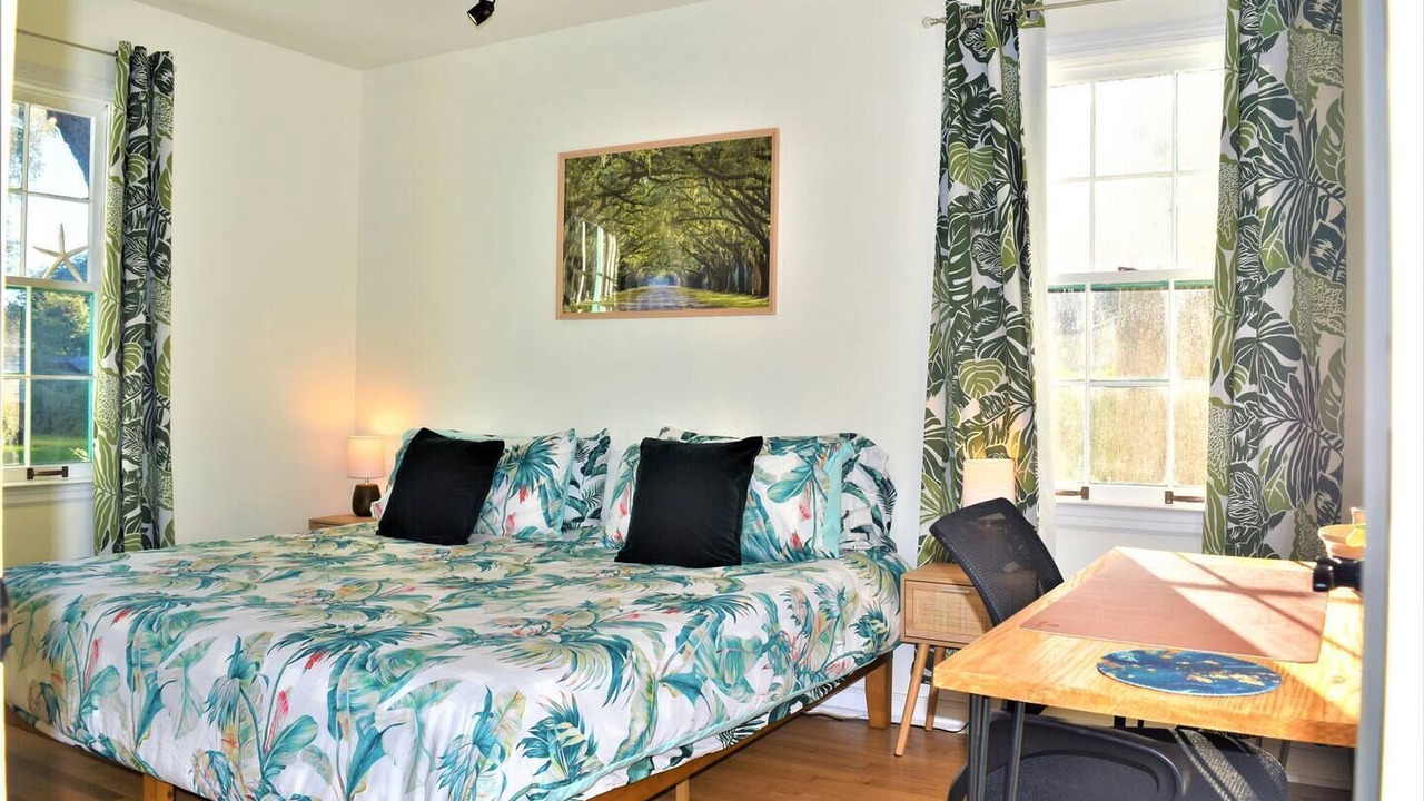 Photo of Bedroom in Thunderbolt