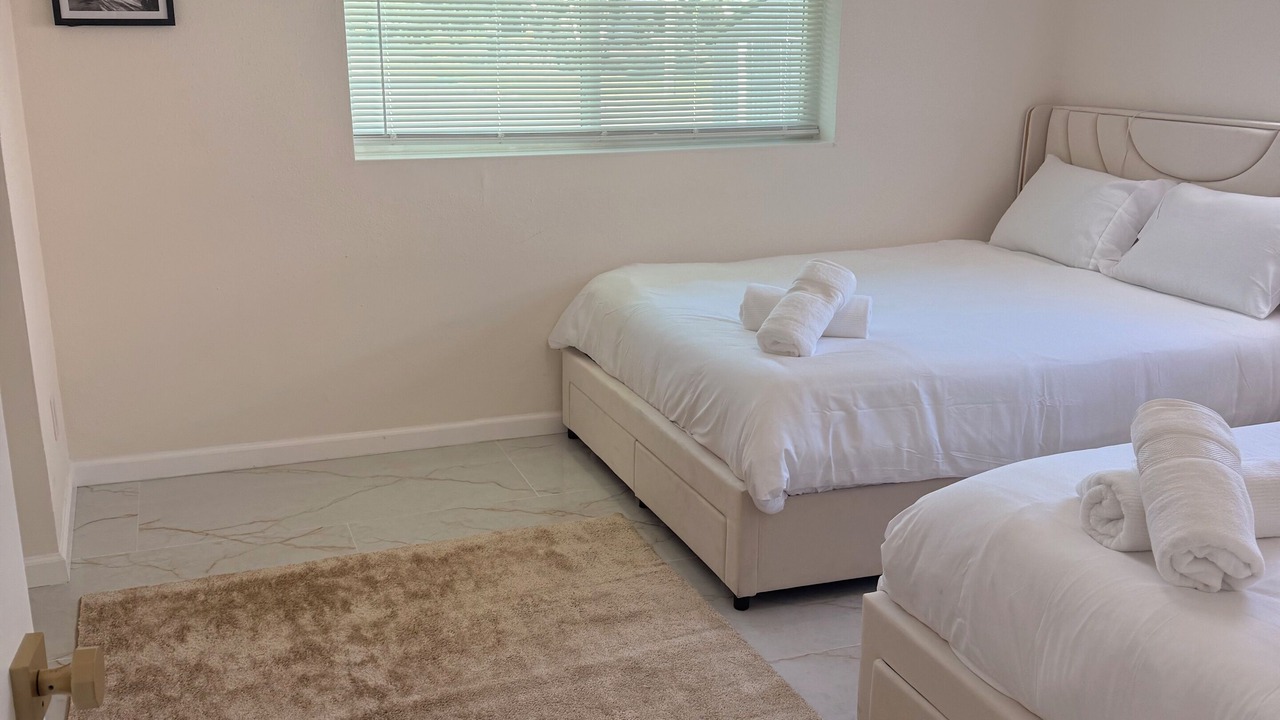 Photo of Bedroom in Shore Acres