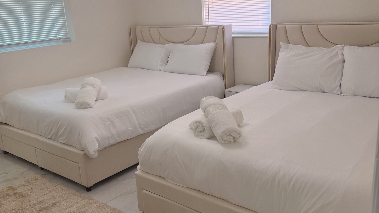 Photo of Bedroom in Shore Acres
