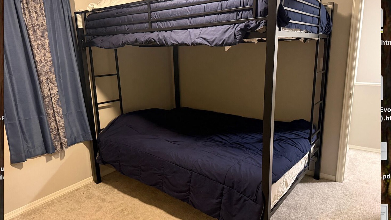 Photo of Bedroom in Seneca