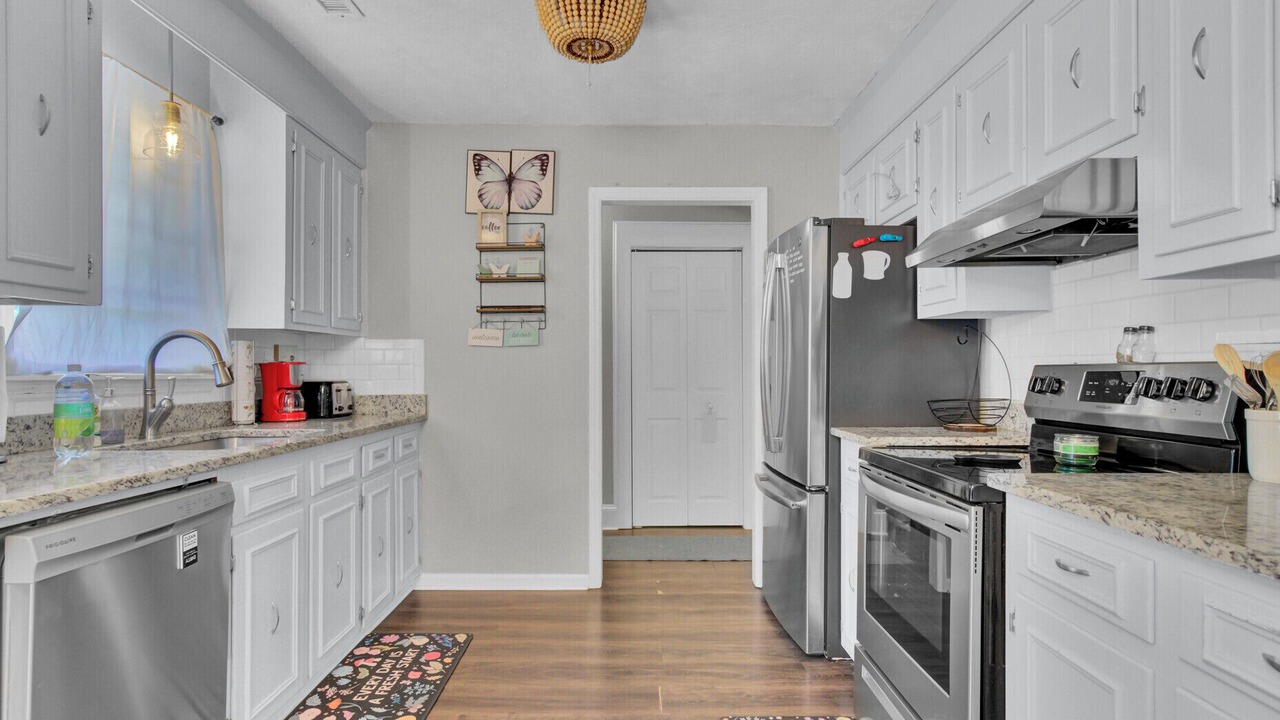 Photo of Kitchen in Ladson