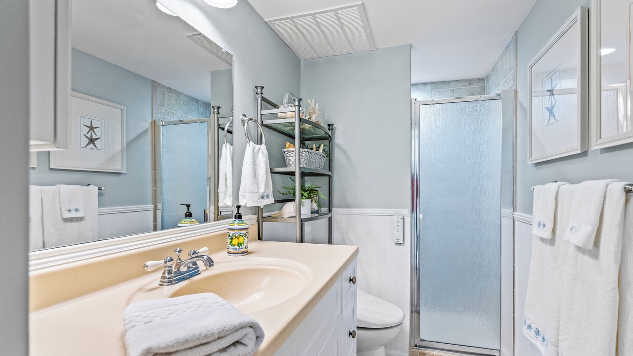 Photo of Bathroom in Central Beach