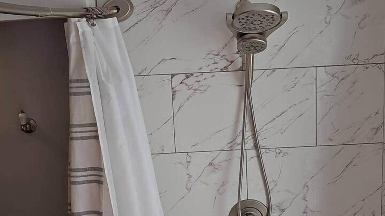 Photo of Bathroom in Beach Institute