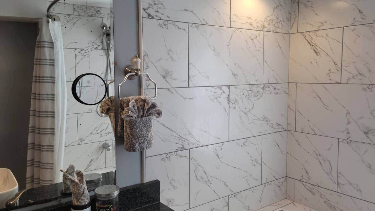 Photo of Bathroom in Beach Institute