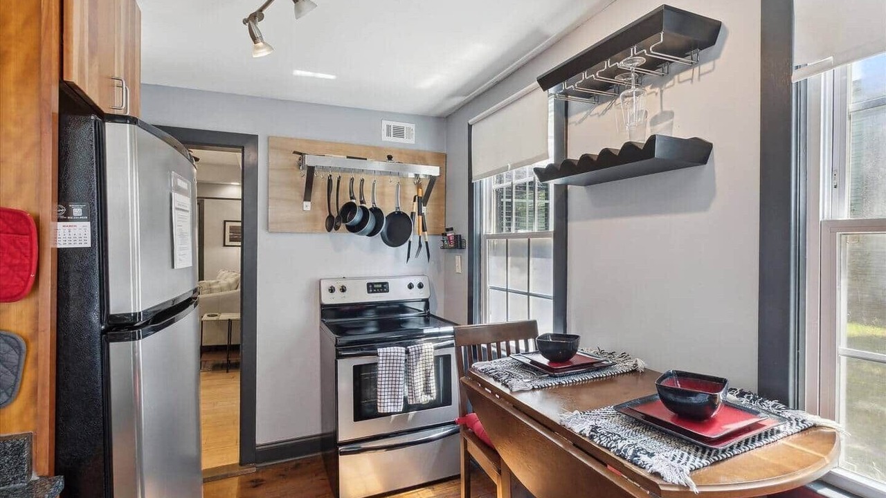 Photo of Kitchen in Beach Institute