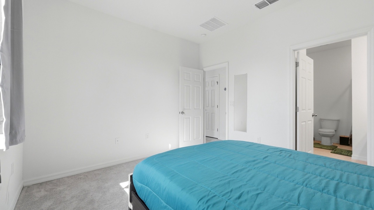 Photo of Bedroom in Fedhaven