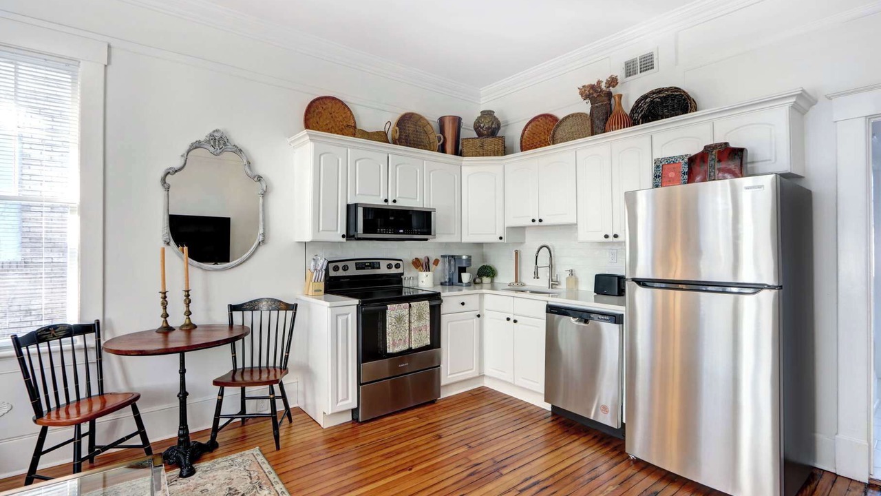 Photo of Kitchen in Thomas Square