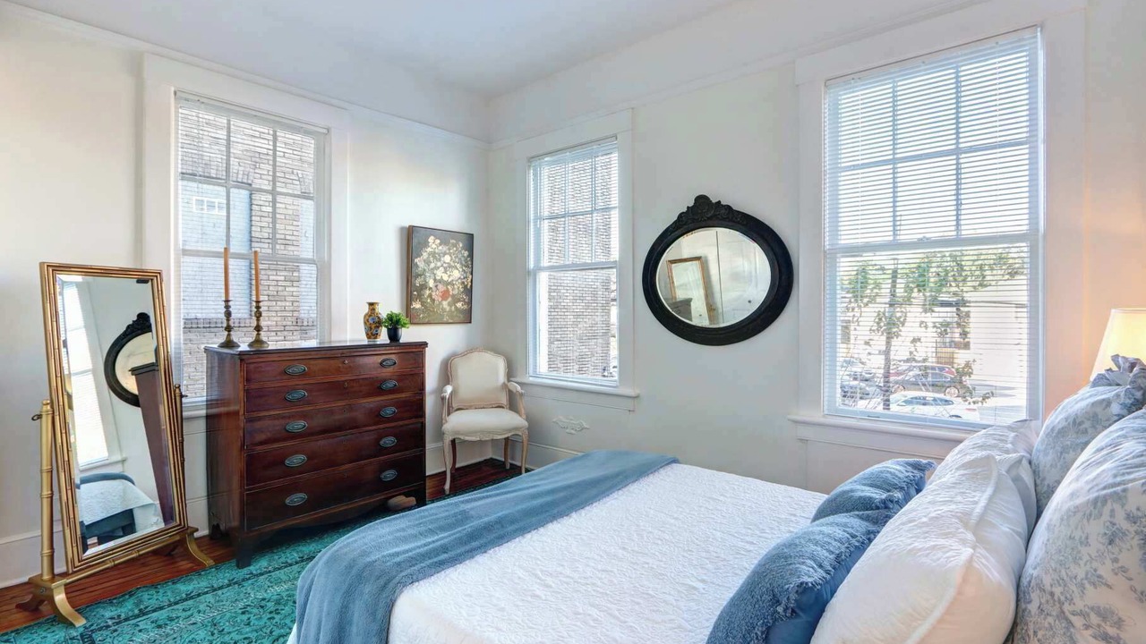 Photo of Bedroom in Thomas Square