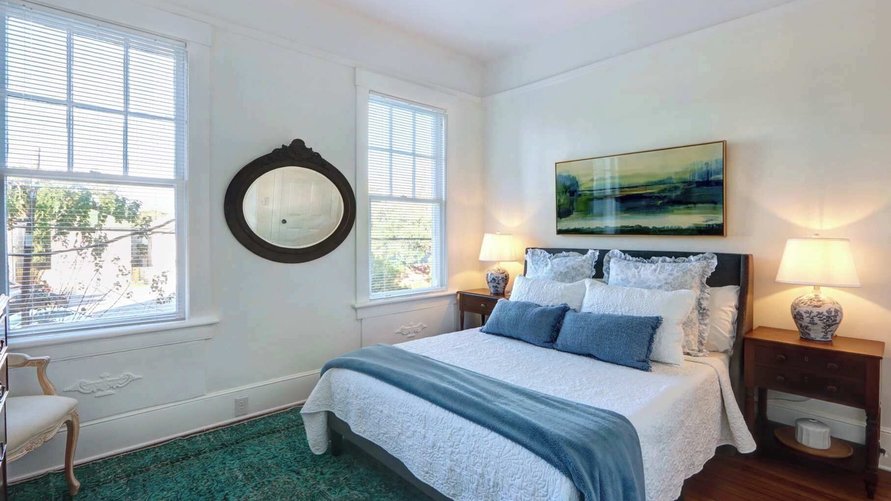 Photo of Bedroom in Thomas Square