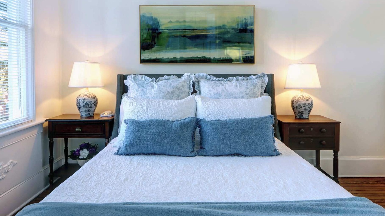 Photo of Bedroom in Thomas Square