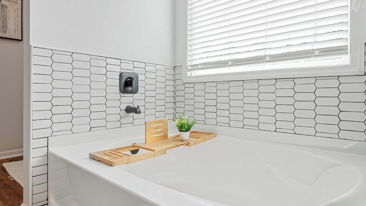 Photo of Bathroom in Hinesville