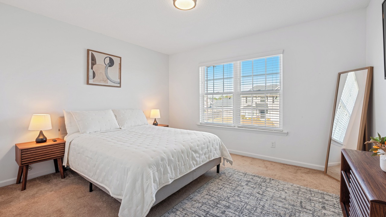 Photo of Bedroom in Hinesville