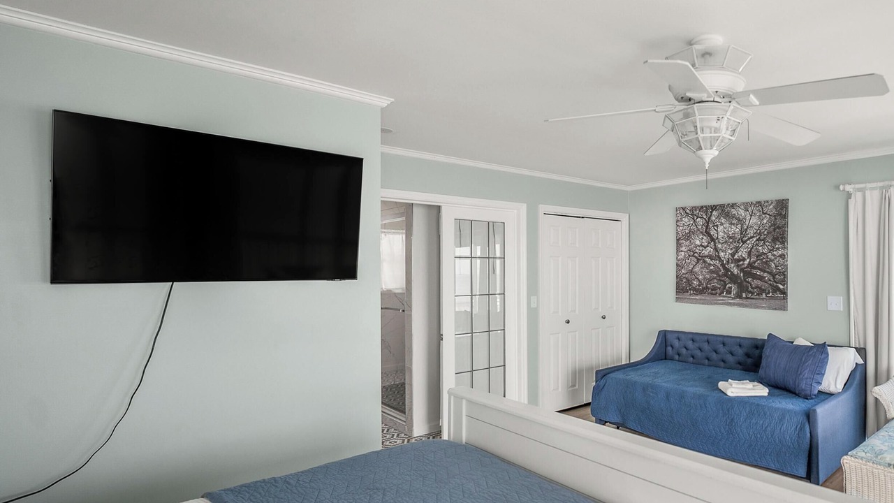 Photo of Bedroom in Saint Helena Island
