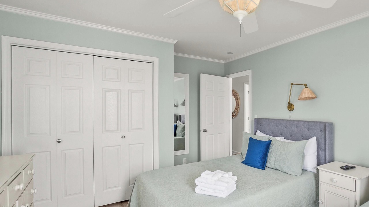 Photo of Bedroom in Saint Helena Island