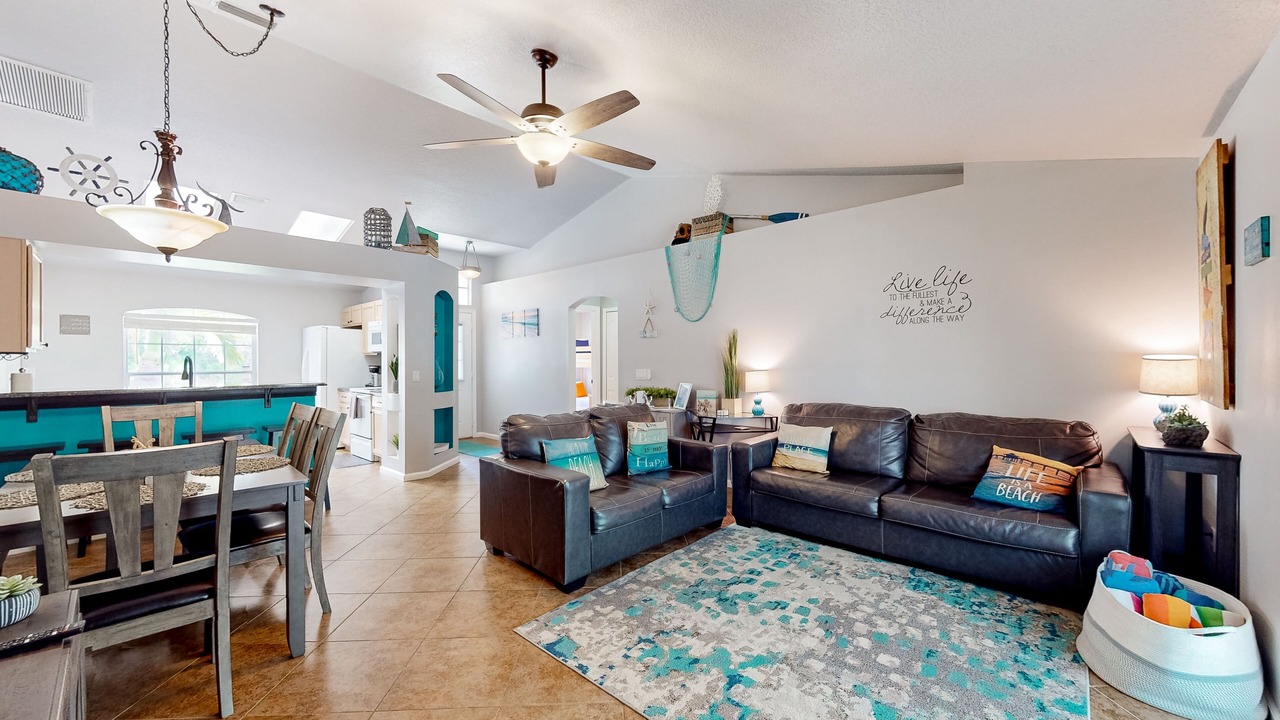 Photo of Bedroom in Lakewood Park