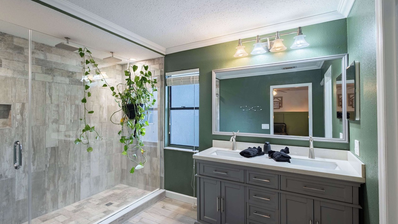 Photo of Bathroom in Bloomingdale