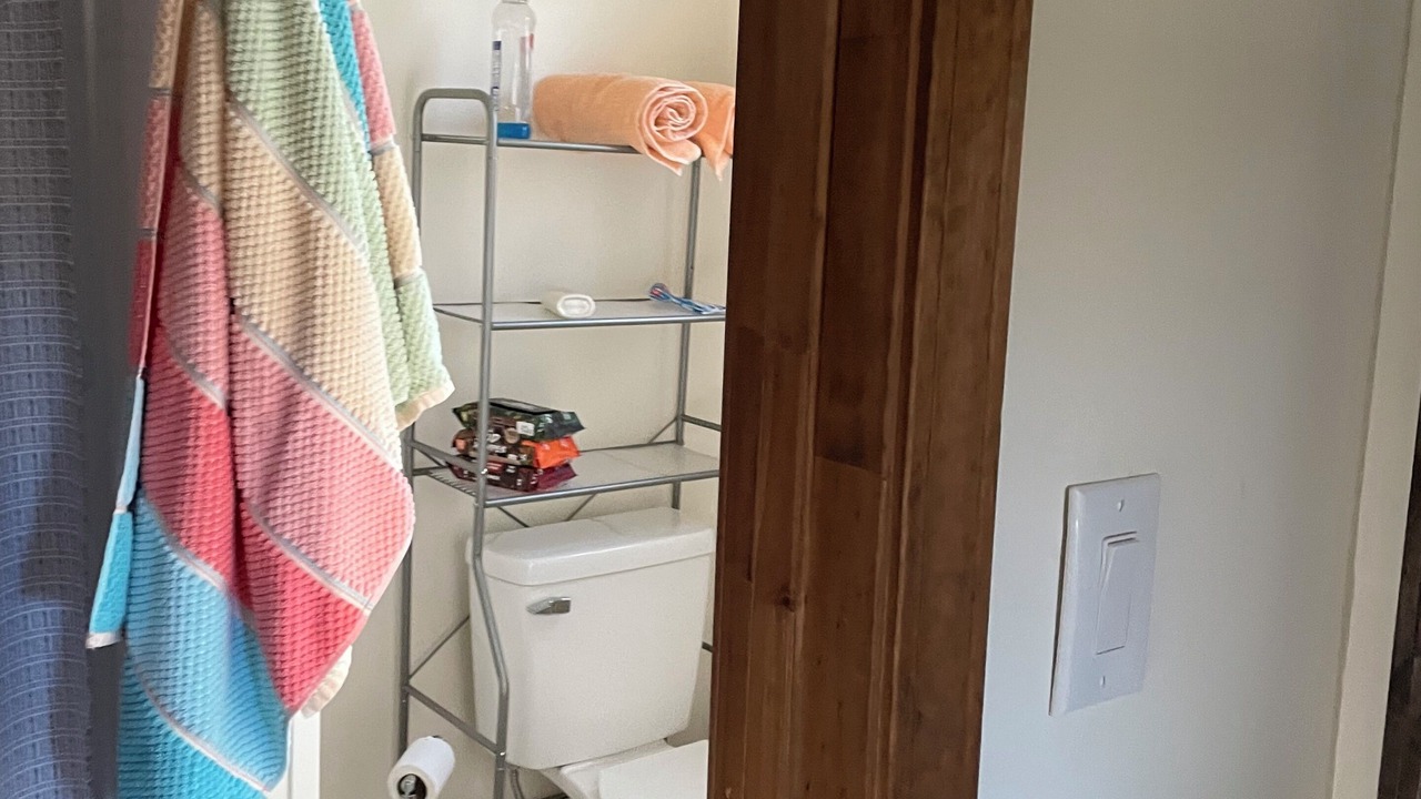 Photo of Bathroom in Elliott