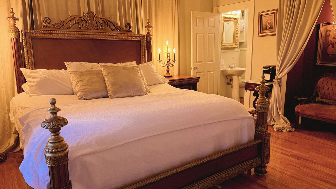 Photo of Bedroom in Abbeville