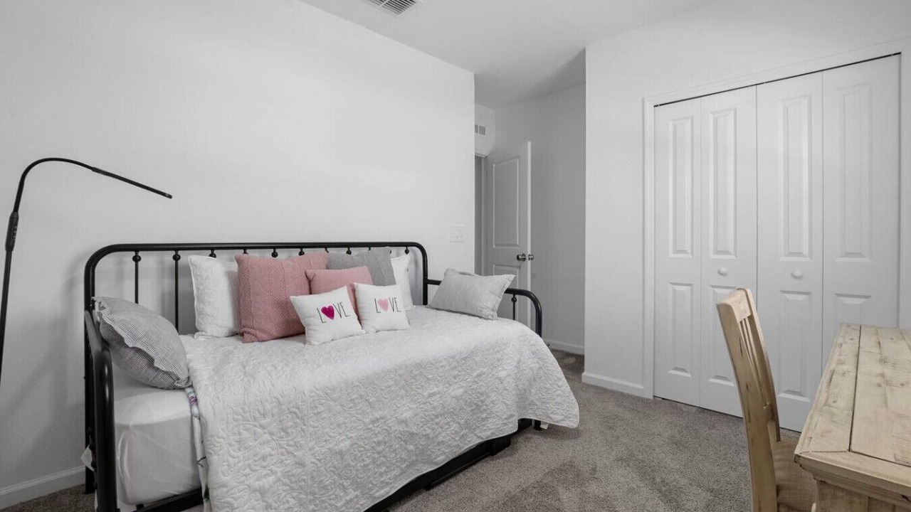 Photo of Bedroom in Winter Haven