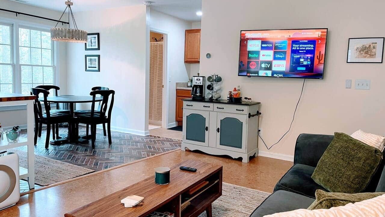 Photo of Livingroom in Apex