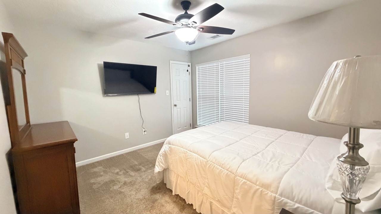 Photo of Bedroom in Grovetown