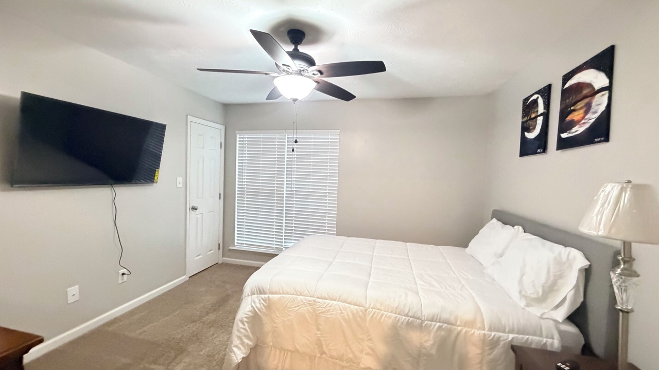 Photo of Bedroom in Grovetown