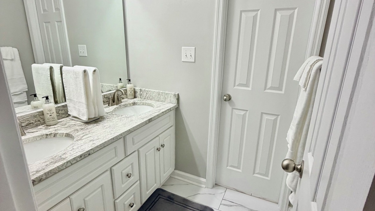 Photo of Bathroom in Grovetown