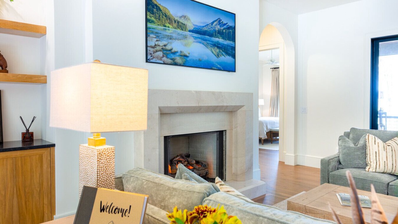 Photo of Livingroom in Cashiers