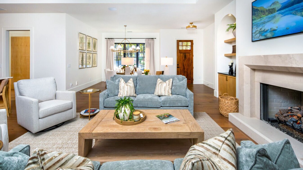 Photo of Livingroom in Cashiers