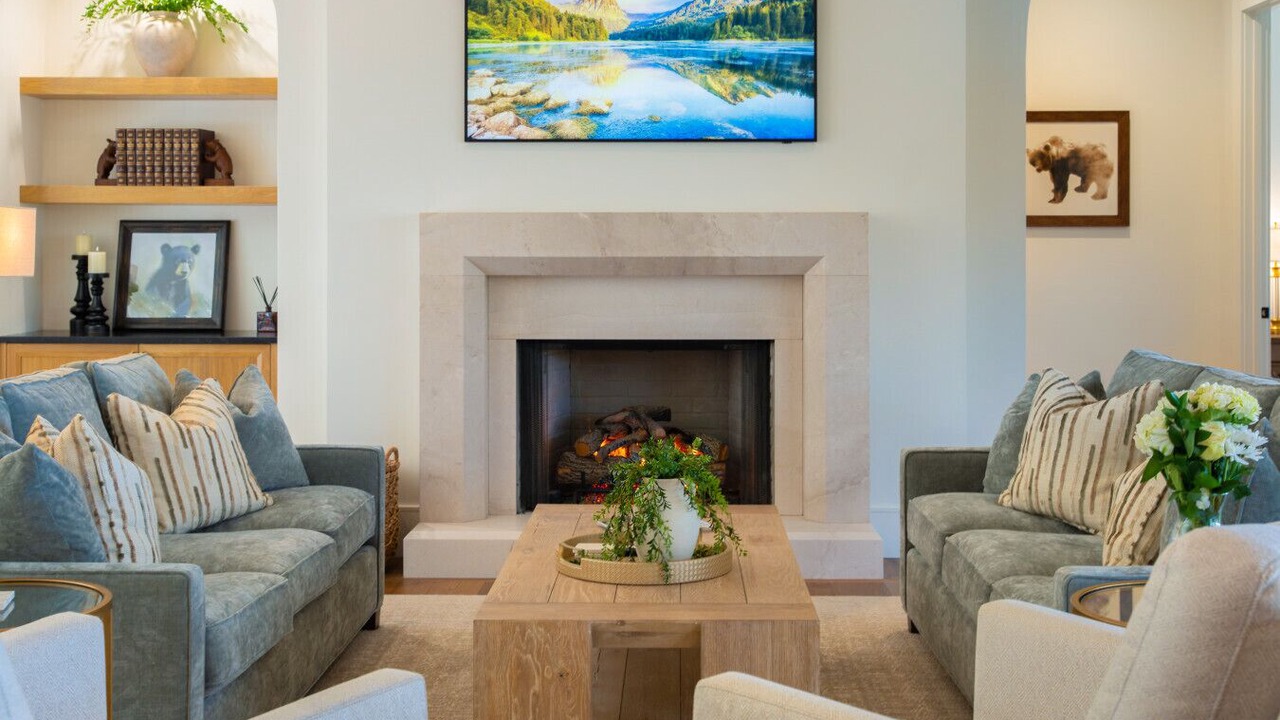 Photo of Livingroom in Cashiers