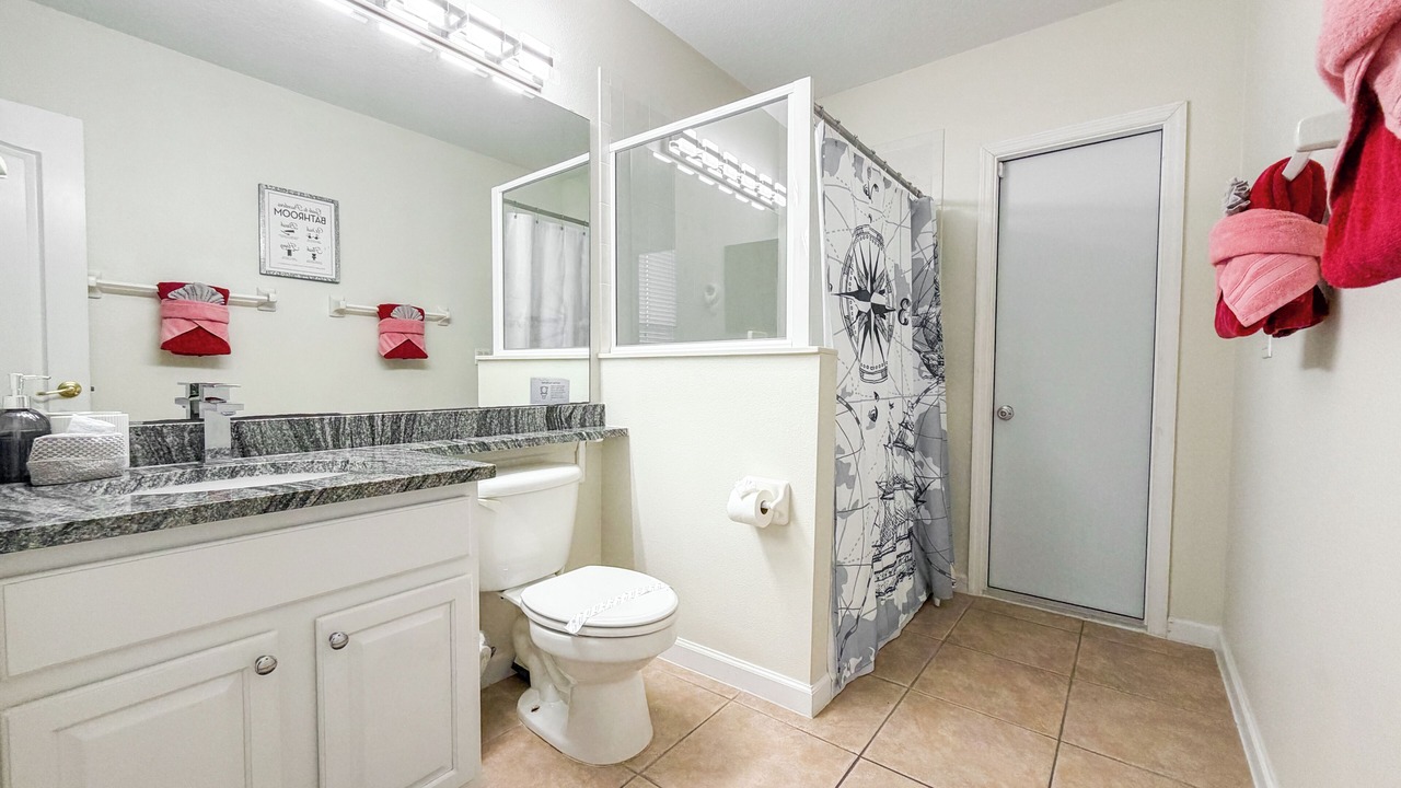 Photo of Bathroom in Highlands Reserve