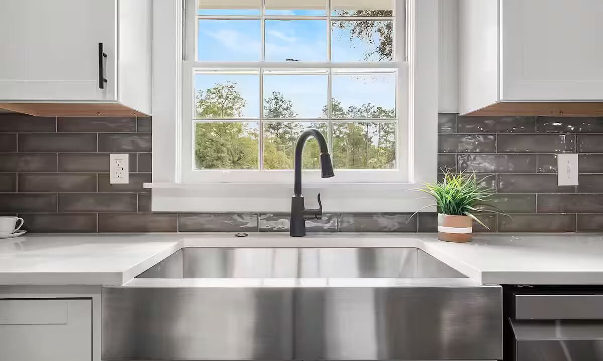 Photo of Kitchen in Summerville Historic District