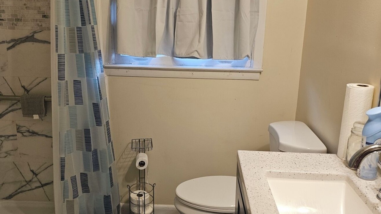 Photo of Bathroom in Alamo