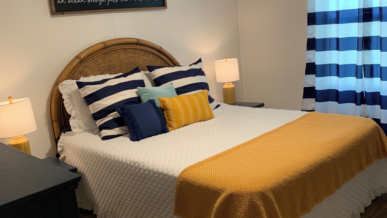 Photo of Bedroom in Cedar Point