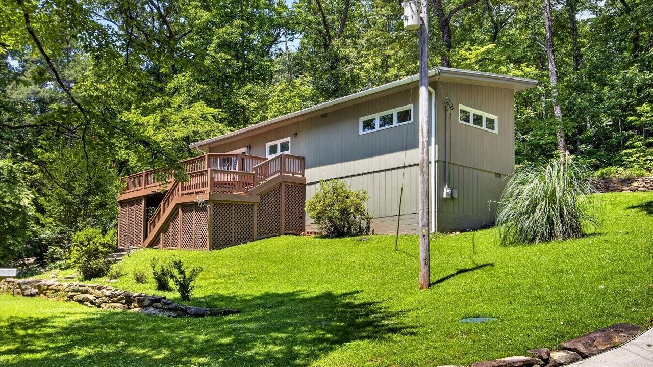 Photo of Outdoor in Pickens