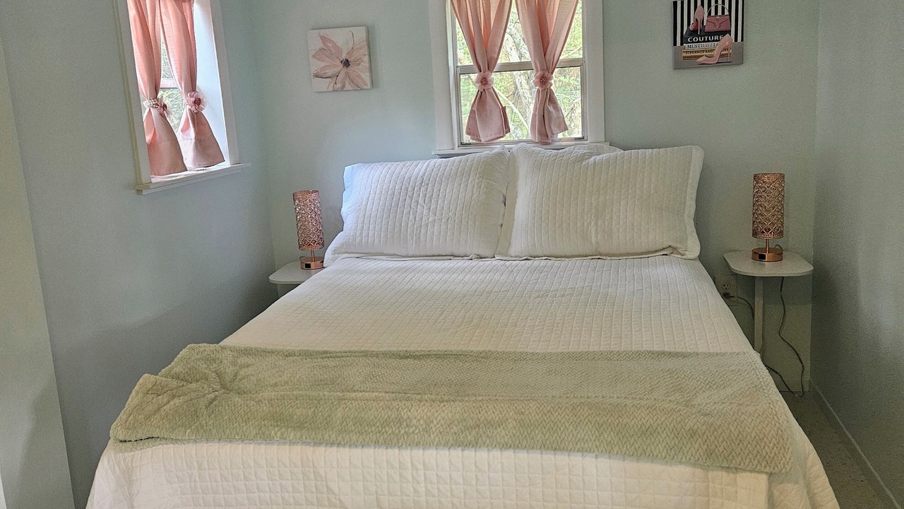 Photo of Bedroom in Blackshear
