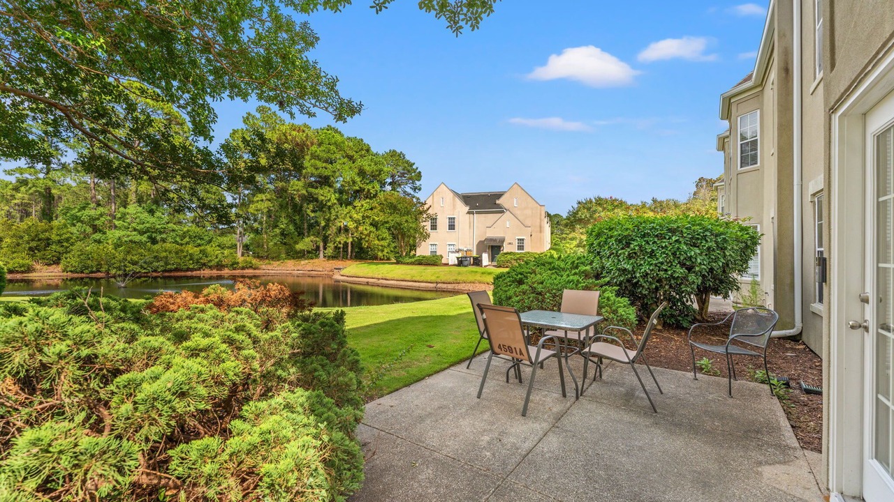 Photo of Outdoor in Red Hill