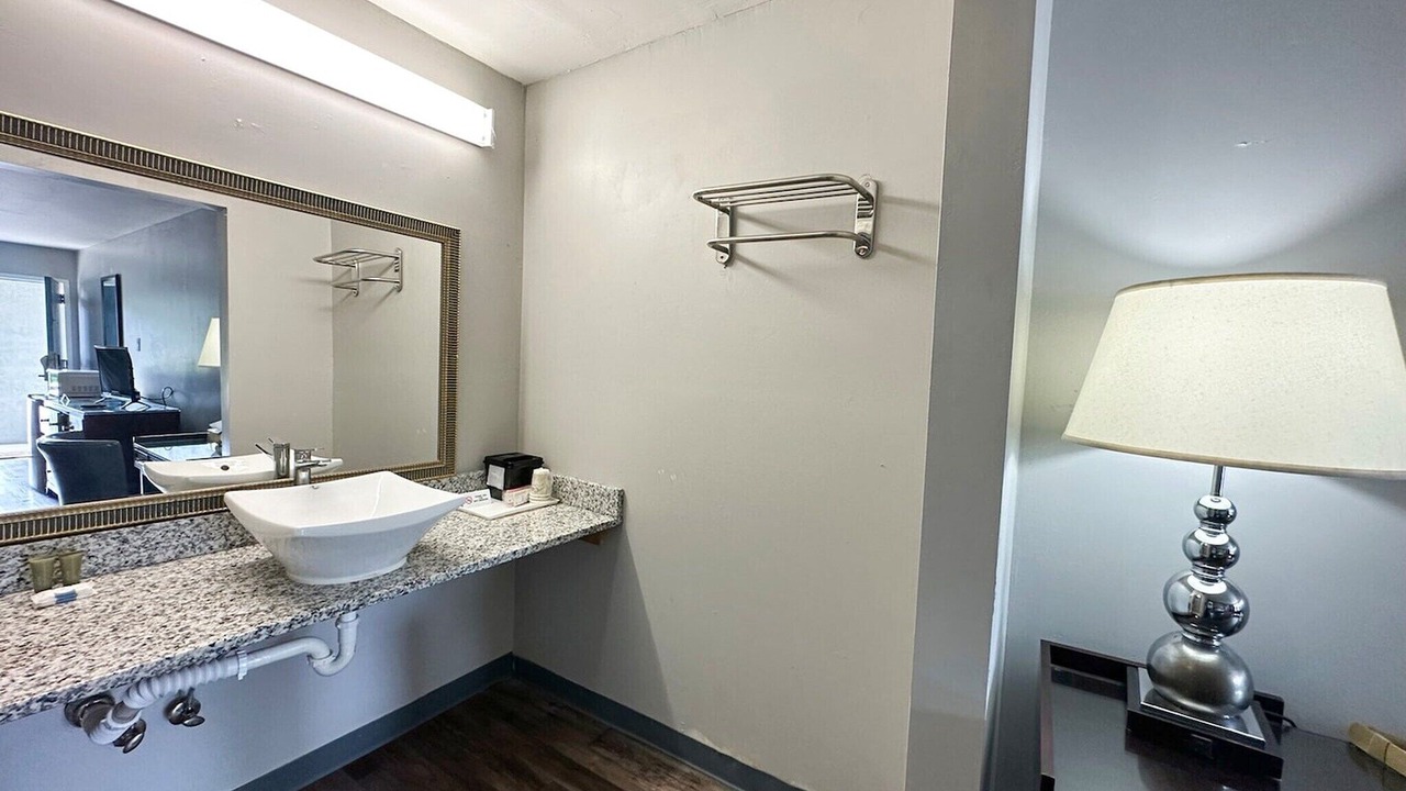 Photo of Bathroom in Ridgeway