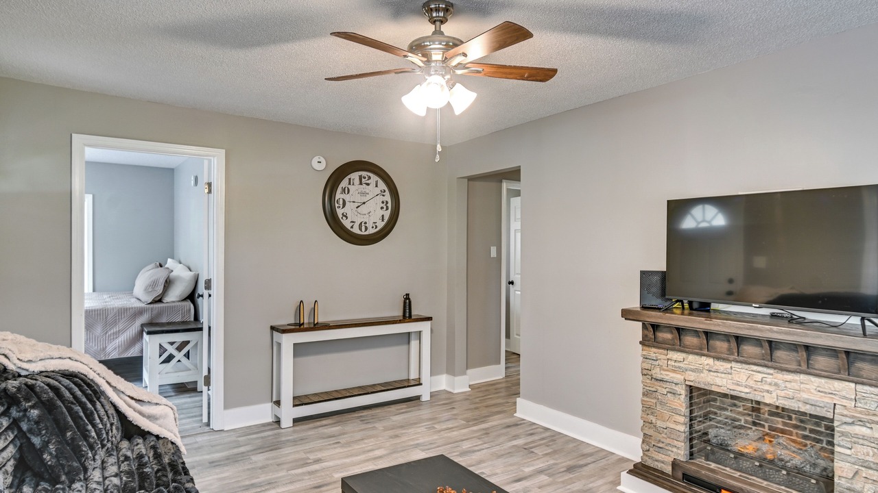 Photo of Livingroom in Lumberton