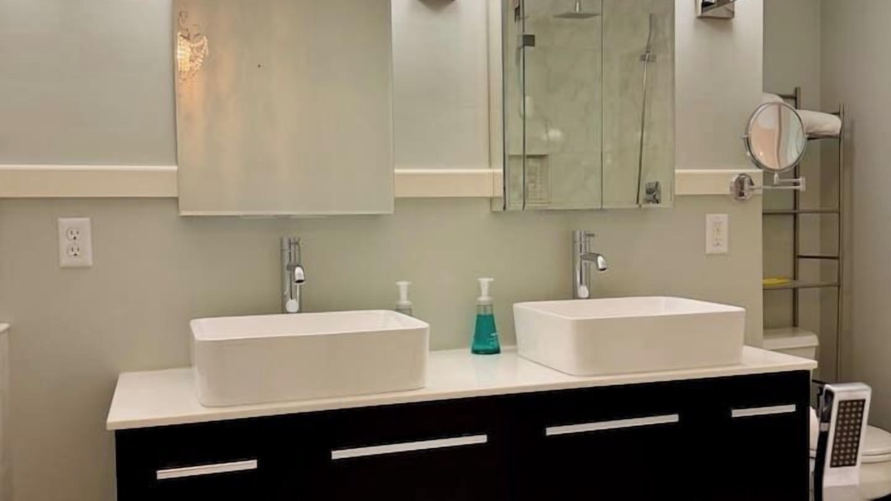 Photo of Bathroom in Beaufort