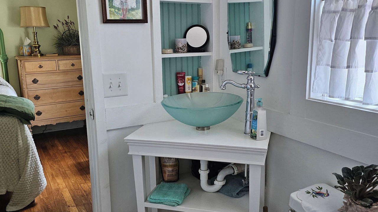Photo of Bathroom in Port Royal
