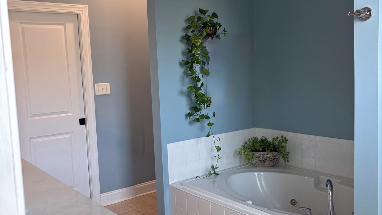 Photo of Bathroom in Riverwood Plantation