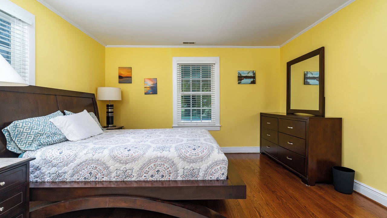 Photo of Bedroom in Oriental