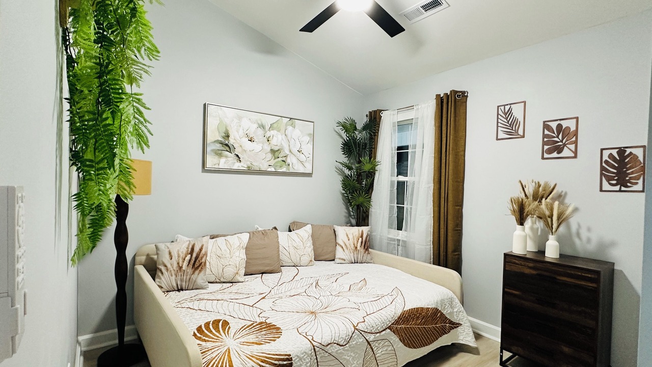 Photo of Bedroom in Conway