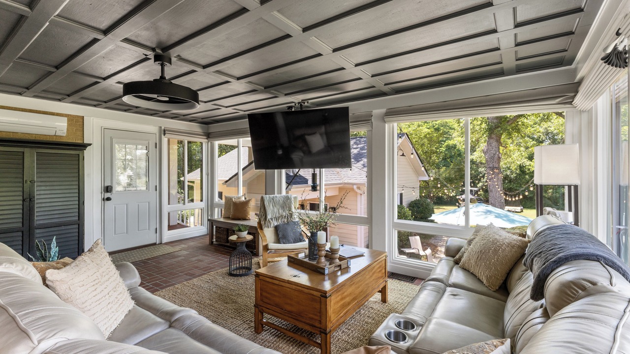 Photo of Livingroom in Greer